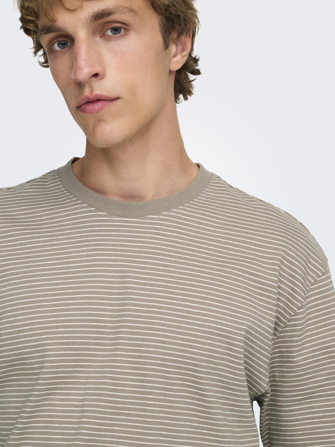 model_shot-detail